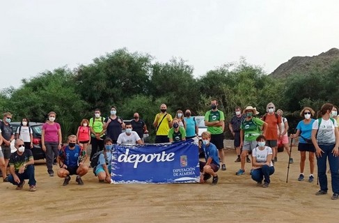 EXCURSIONISTAS RUTA LUNA LLENA