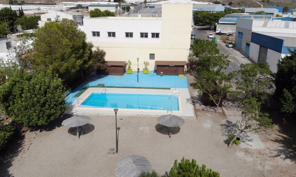 piscina-la-tomillera-berja