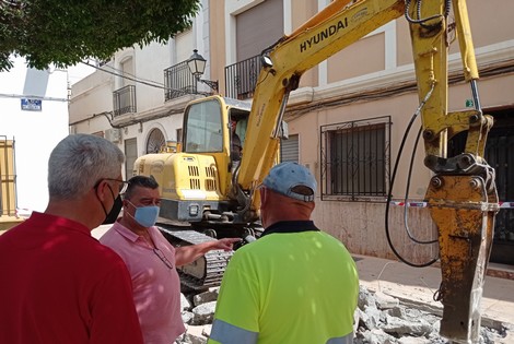210906 Obras en plaza de la Constitución 02