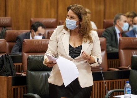 210916_parlamento Carmen Crespo