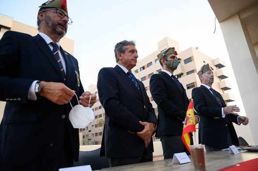 La imagen tiene un atributo ALT vacío; su nombre de archivo es legionarios11.jpg