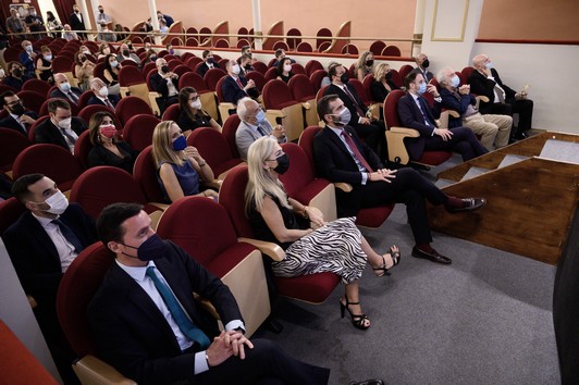 La imagen tiene un atributo ALT vacío; su nombre de archivo es premios-la-razon81.jpg