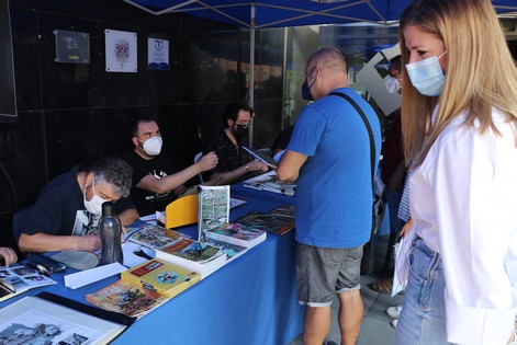 La imagen tiene un atributo ALT vacío; su nombre de archivo es 211002-FESTICOMIC-1.jpg