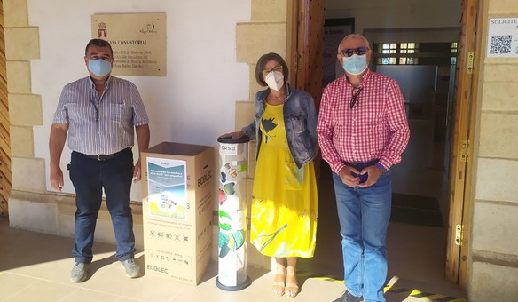 211007 Contenedores de residuos en el Ayuntamiento