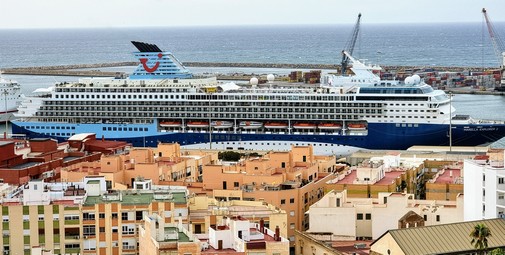 CRUCERO MARELLA EXPLORER DESDE LA ALCAZABA DE ALMERÍA_1