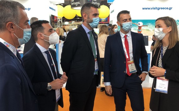 PHOTO-2021-10-07-14-41-57