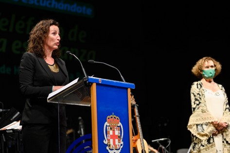 La imagen tiene un atributo ALT vacío; su nombre de archivo es gala-telefono-esperanza021.jpg