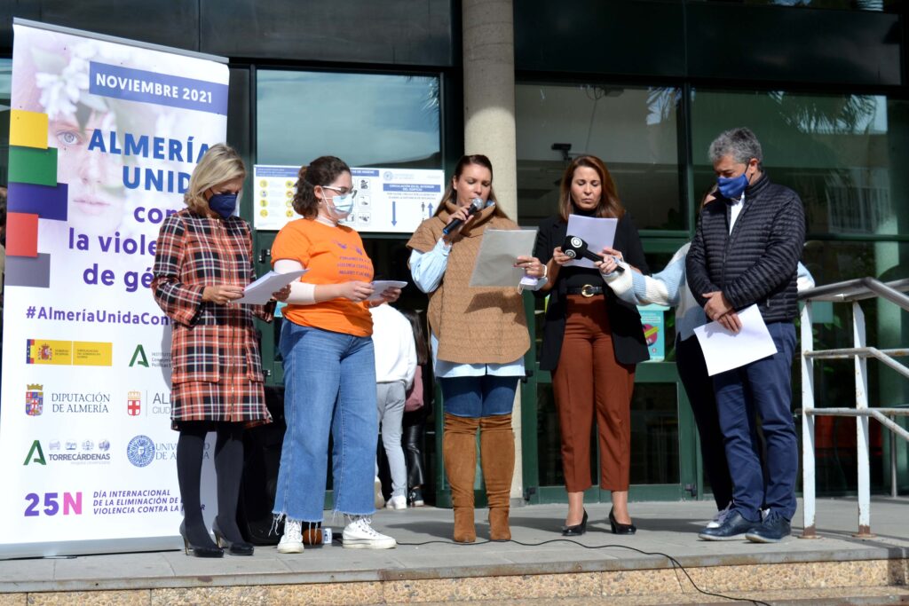 LECTURA MANIFIESTO 25 N