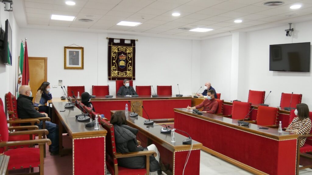 211223 Adjudicación contrato menor 'Pulpo Seco de Adra' ETG