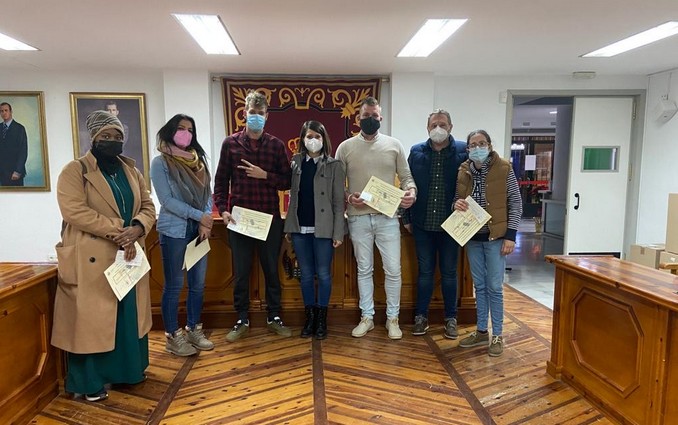 Entrega cheque jóvenes emprendedores de Pulpí