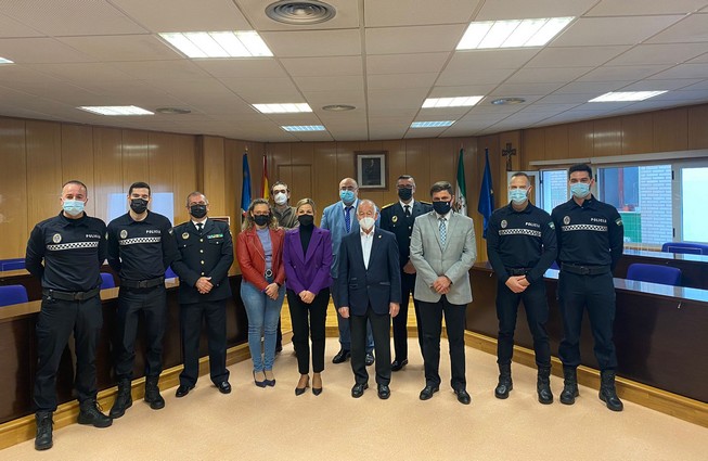 FOTO TOMA POSESIÓN POLICIAS LOCALES