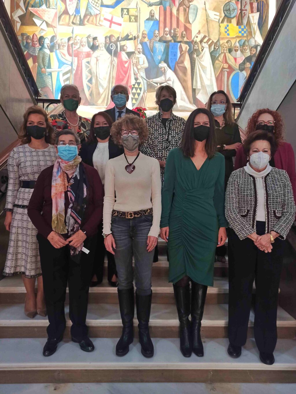 Foto famila galardonadas Constitución 2021