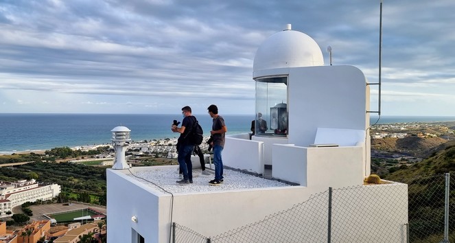 La imagen tiene un atributo ALT vacío; su nombre de archivo es INAUGURACION-FARO-MOJACAR_1.jpg
