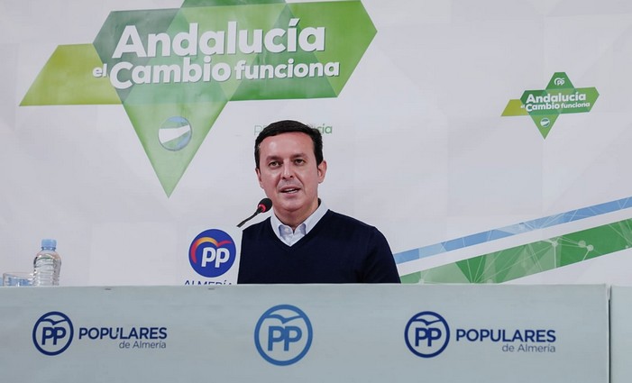 JAVIER A. GARCÍA EN LA JUNTA DIRECTIVA PROVINCIAL PP 1