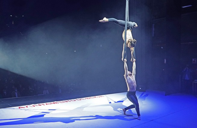 La imagen tiene un atributo ALT vacío; su nombre de archivo es aribaldi-circus-gala-del-deporte-de-Berja.jpg