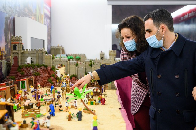 La imagen tiene un atributo ALT vacío; su nombre de archivo es exposicion-playmobil-cip014.jpg