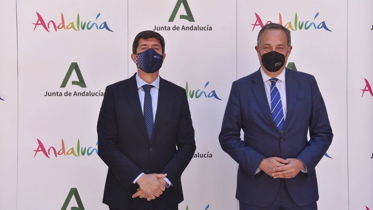 CON VICENTE GARCÍA EGEA