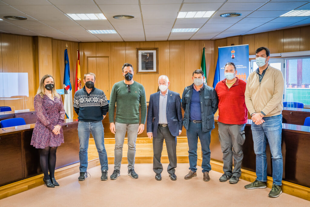 FOTO FIRMA ACUERDOS EMPRESAS VIVEROS