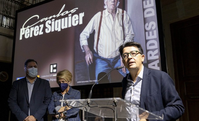 La imagen tiene un atributo ALT vacío; su nombre de archivo es Tarde-del-IEA-dedicada-a-Perez-Siquier-.jpg