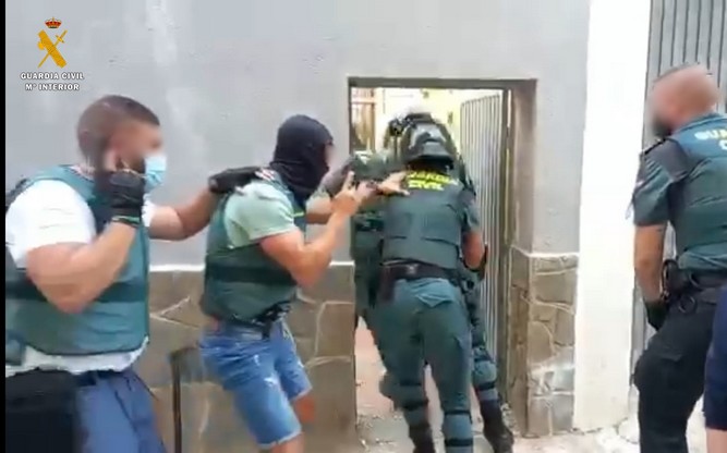 20220121 DET4P OP CIRERA DETENCION ILEGAL CUEVAS ALMANZORA