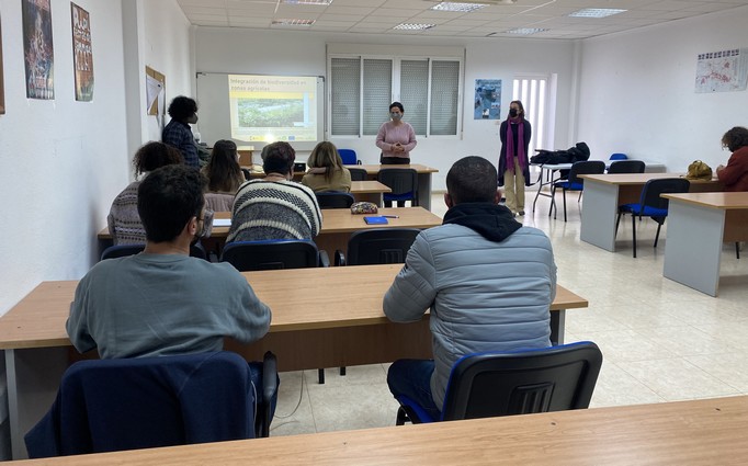 Concejala de formación del Ayuntaimento de Pulpí en el inicio del curso