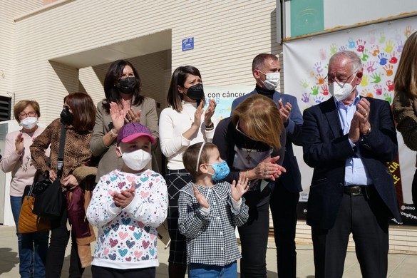 La imagen tiene un atributo ALT vacío; su nombre de archivo es Dia-del-Cancer-Infantil-4.jpg