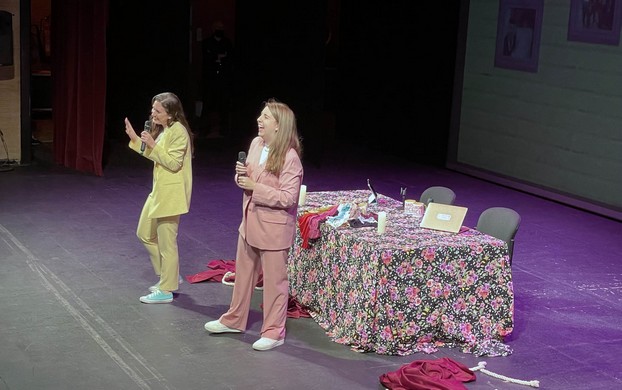 220313 Estirando el chicle 1