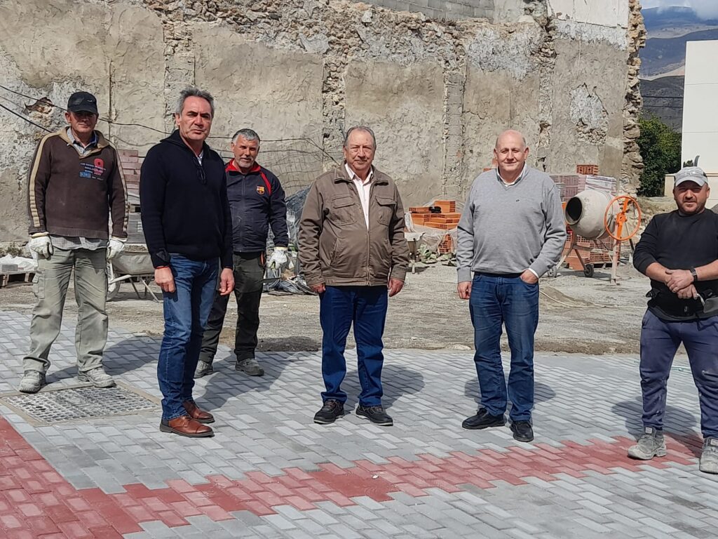 220325 Foto visita Instinción