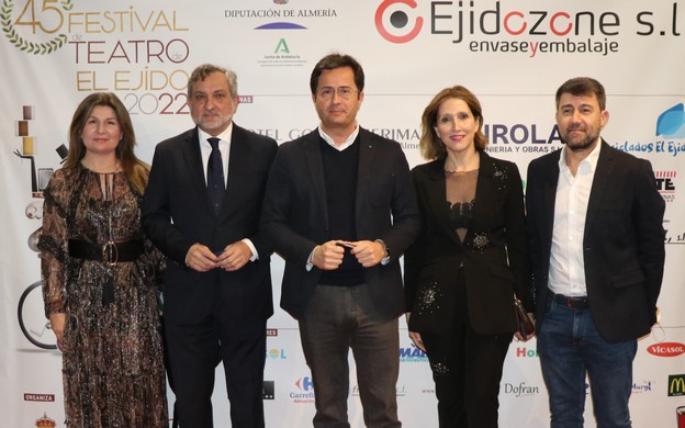 La imagen tiene un atributo ALT vacío; su nombre de archivo es 220326-GALA-FESTIVAL-DE-TEATRO-2.jpg