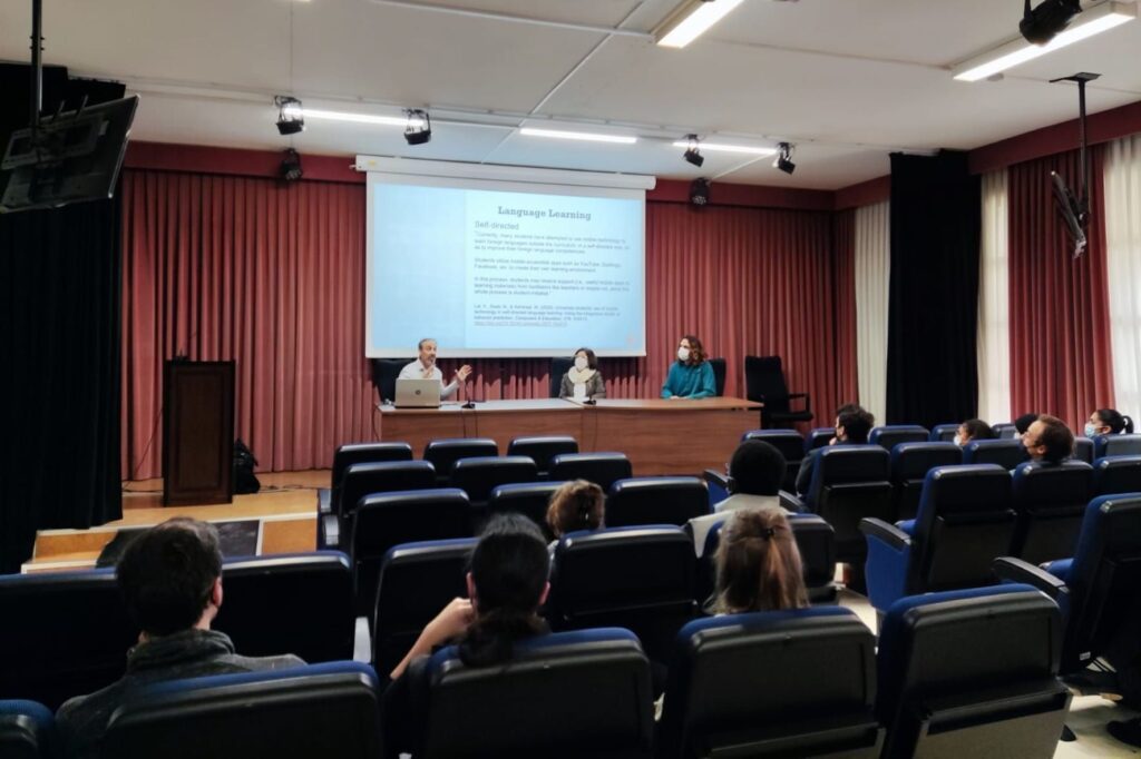 CONFERENCIA HUMANIDADES