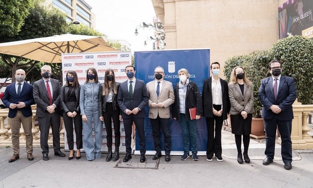 La imagen tiene un atributo ALT vacío; su nombre de archivo es DSC00420.jpg