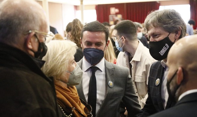 La imagen tiene un atributo ALT vacío; su nombre de archivo es Down-de-Oro-Asalsido-3.jpeg