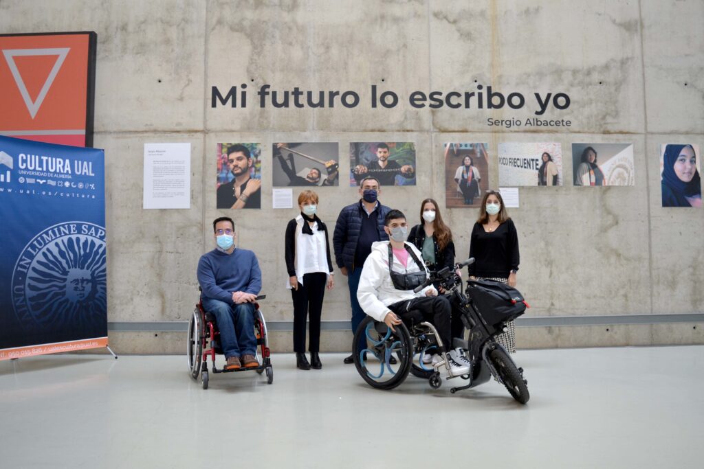 EXPOSICIÓN MI FUTURO LO ESCRIBO YO