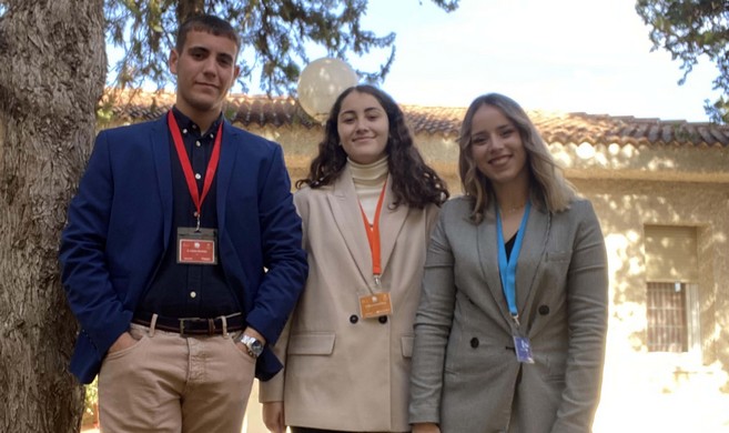 FOTO 1 MARZO 16 2022 SIMULACIÓN PARLAMENTO ANDALUZ