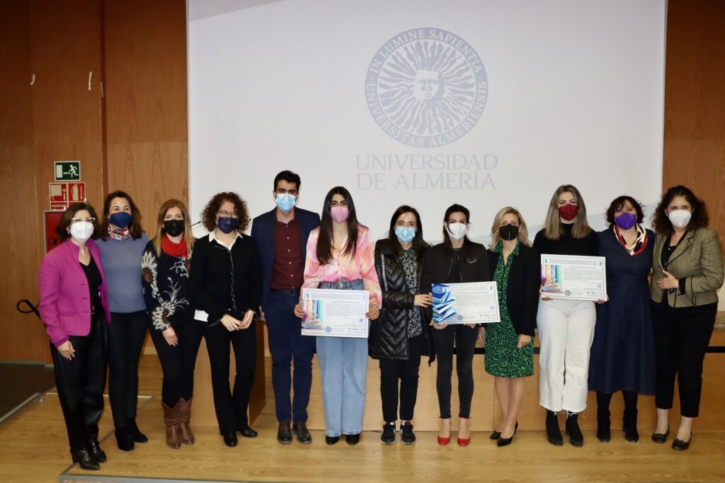 PREMIOS TRABAJOS EN ESTUDIOS DE IGUALDAD