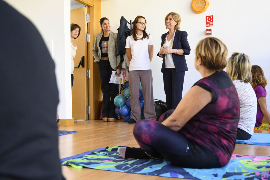 ARCHIVO VISITA CURSOS CENTRO MUJER