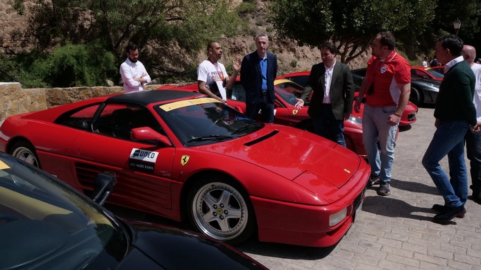 La imagen tiene un atributo ALT vacío; su nombre de archivo es Ferrari-3.jpeg