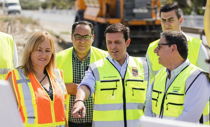 Foto de Archivo de visita a Caminos Municipales de Níjar