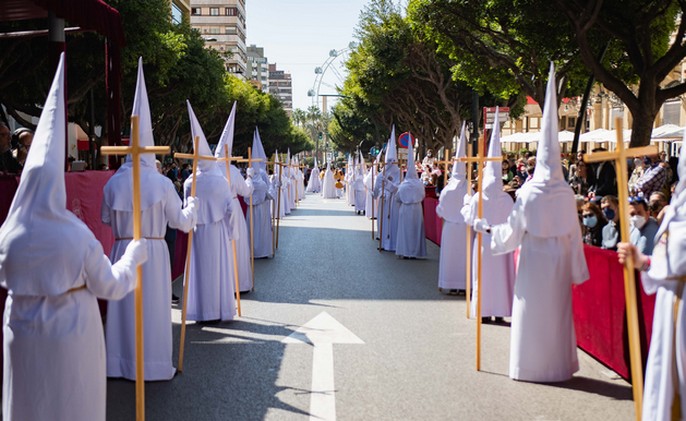 La imagen tiene un atributo ALT vacío; su nombre de archivo es Resucitado-Domingo-de-Resurreccion-12.jpg