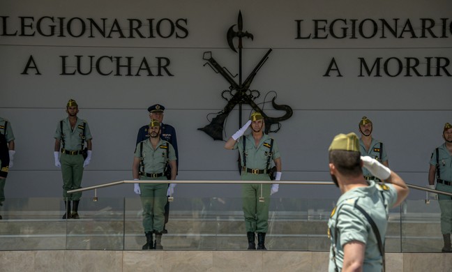 La imagen tiene un atributo ALT vacío; su nombre de archivo es 11.jpg