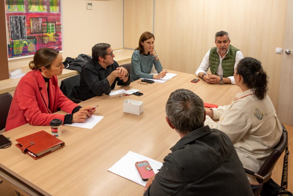 220504 Foto PSOE reunión ongs