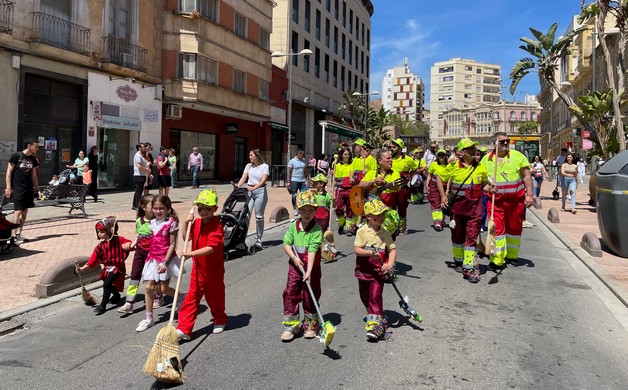 La imagen tiene un atributo ALT vacío; su nombre de archivo es 220508-Desfile-de-Carnaval-3.jpg