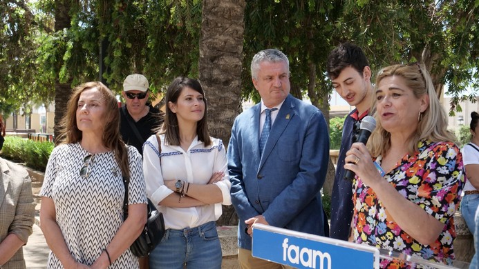 50e20447-6270-4bcc-a93b-264c1c90e70c