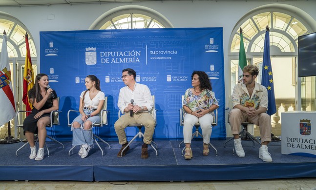 La imagen tiene un atributo ALT vacío; su nombre de archivo es Artistas-con-nombre-propio-3.jpg