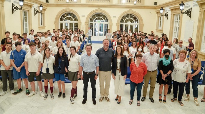 Conferencia de Pedro García Aguado en Diputación (1)