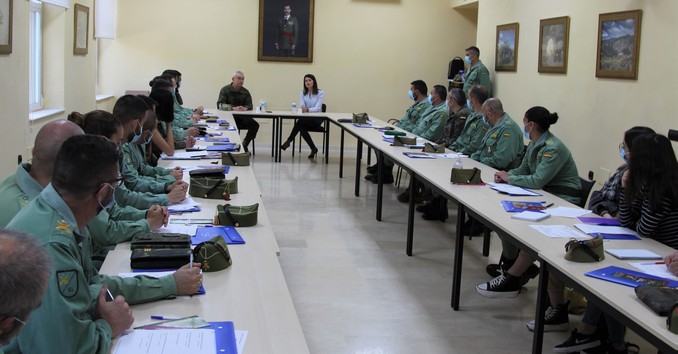 Curso prevención en Viator (4)