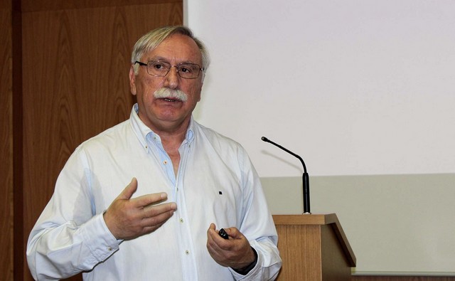 FOTO 1 MAYO 15 2022 JOSÉ CARMELO RUIZ VIERNES CIENTÍFICO