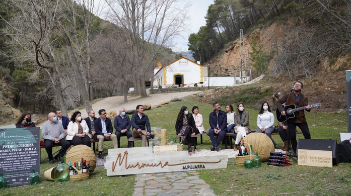 Imágenes de archivo de la presentación de Murmura (2)