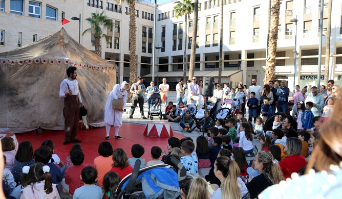 La imagen tiene un atributo ALT vacío; su nombre de archivo es LA-MAQUINE.jpg