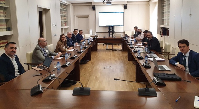 Reunión ferrocarril puerto Ayuntamiento Puerto y Ministerio